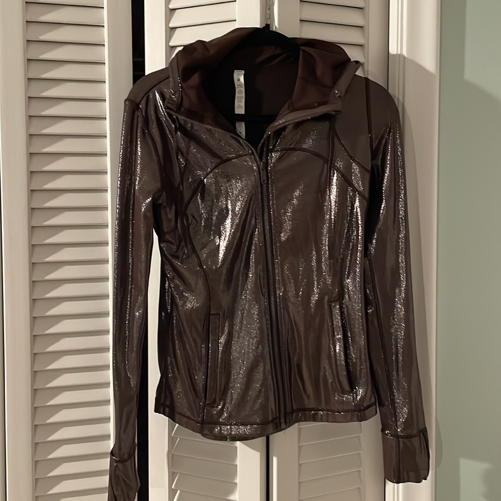 Lululemon hooded define jacket shine